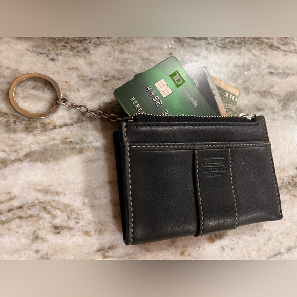 Coach brown leather keychain wallet. New, barely used. Genuine leather. - Picture 9 of 9